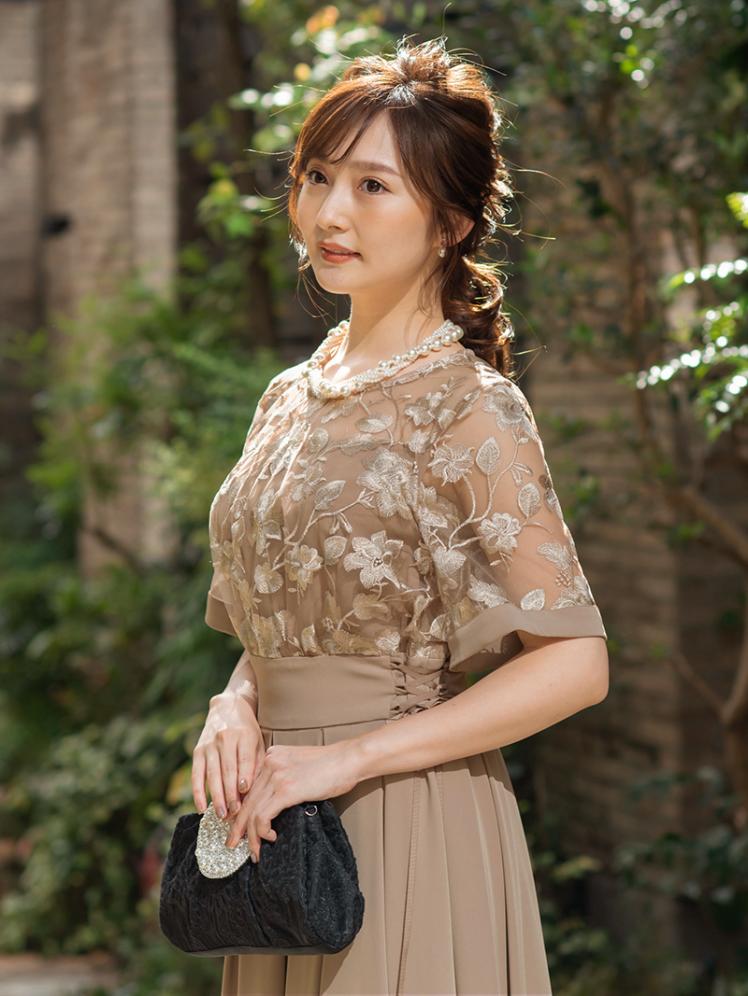 花柄刺繍タックスカートドレス(モカ)H1-384MOC-M | パーティドレススタイル